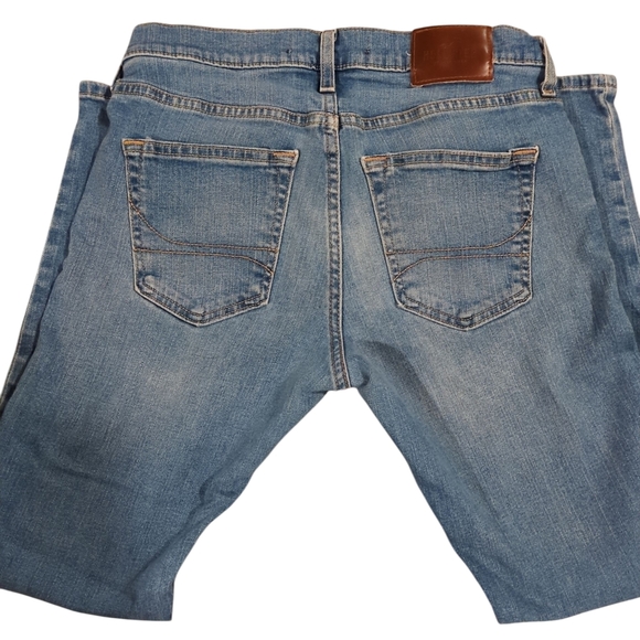 Hollister Light Blue Denim Jeans 29x30 - Picture 4 of 6